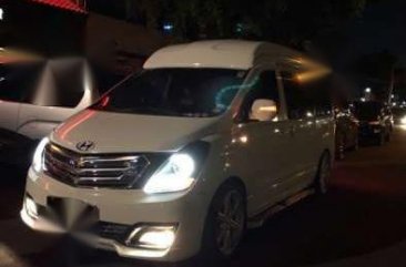 2009 HYUNDAI Grand Starex hvx royale FOR SALE