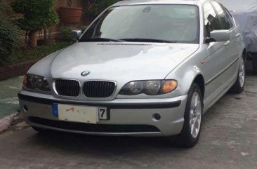 BMW 318i 2005 Well Maintained Silver For Sale