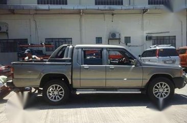 Fresh Mitsubishi L200 Pick up Gray For Sale 