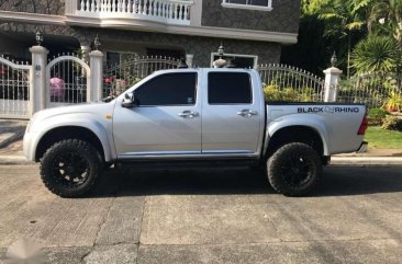 For Sale 2011 4x2 ISUZU DMAX