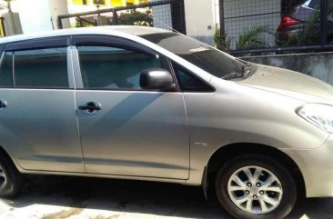 Toyota Innova 2009 e for sale