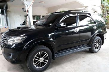 Toyota Fortuner V 2014 AT Diesel Black For Sale 