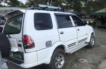 isuzu Sporitvo manual diesel 2006 for sale