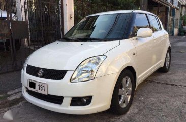 Suzuki Swift 2011 Top of the Line White For Sale 