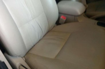 Toyota Innova 2013 2.5 diesel v for sale