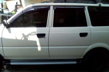 For sale Toyota Revo Diesel 2004