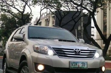 Toyota Fortuner 4 x 4 V 2014series for sale