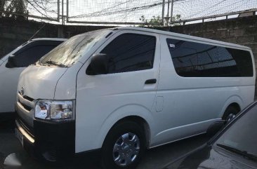 2017 Toyota Hiace Commuter Diesel Manual White 3.0L for sale