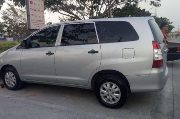 FOR SALE Toyota Innova 2013 diesel M/T 