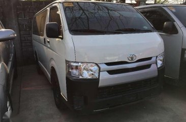 2016 Toyota Hiace 2.5 Commuter manual for sale