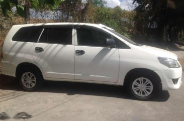 Toyota Land Cruiser and Innova 2013 for sale