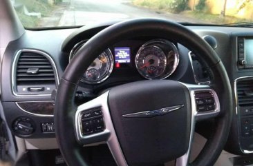 Chrysler Town and Country 2013 for sale