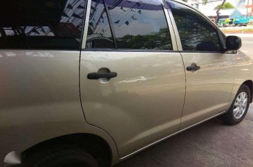 Toyota Innova E 2012 for sale