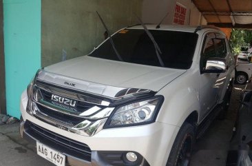 Isuzu MU-X 2015 A/T for sale