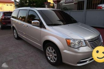 Chrysler Town and Country 2013 for sale