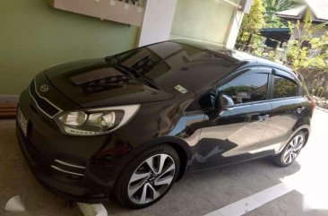 Kia Rio 2015 Hatchback AT for sale 