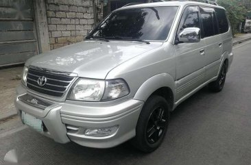 2003 Toyota Revo VX200 for sale 