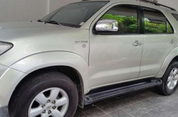 Toyota Fortuner Gasoline 2011 Model for sale 