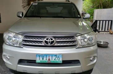 Toyota Fortuner Gasoline 2011 Model for sale 