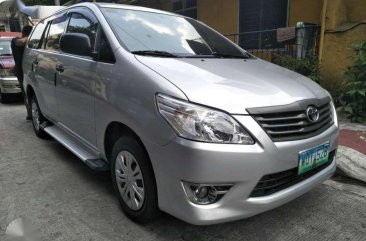 Toyota Innova j 2014 diesel manual crosswind