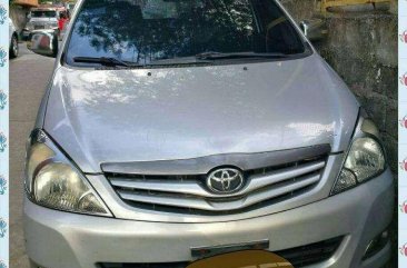 Toyota Innova j gas manual 2012 for sale