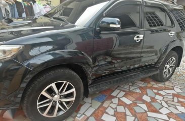 Toyota Fortuner v top of the line for sale