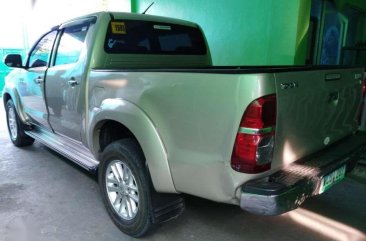 2013 Toyota Hilux g mt 4x4 for sale