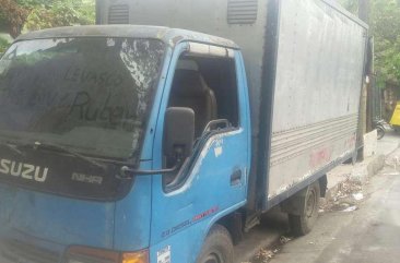 Isuzu Elf 2000 model local for sale