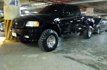 Ford F150 Lariat 4X4 for sale