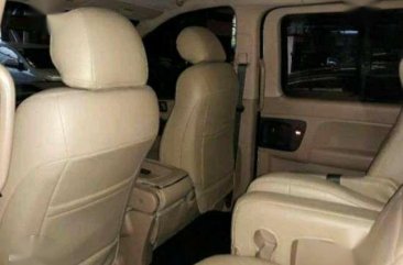 2008 Hyundai Grand Starex Gold VGT Low Mileage 53k Fresh Leather Seats for sale