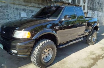 Ford F150 Lariat 4X4 for sale