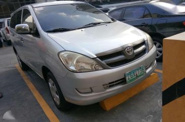 2007 Toyota Innova gas j manual for sale