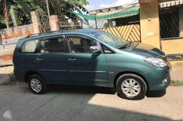 Toyota Innova G Automatic diesel 2010 Top of the line for sale