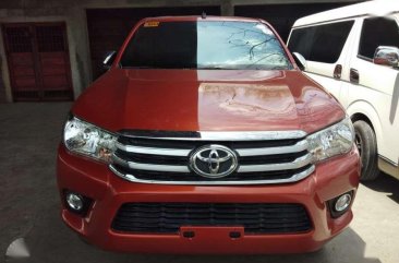 2016 Toyota Hilux 4x2 G diesel automatic orange for sale