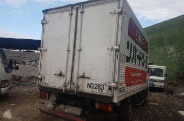 Isuzu Elf 10ft close van 4hf1 for sale