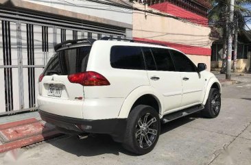 2013 Mitsubishi Montero gtv 4x4 matic diesel 20mags for sale