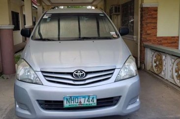 Toyota Innova 2009 2nd gen manual for sale 