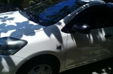 Vios J 2013 White for sale 