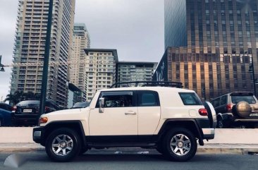 2015 FJ Cruiser low mileage (with free IPhone 6s!) for sale 