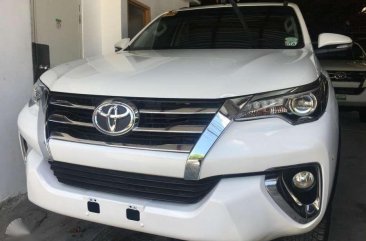 2017 Toyota Fortuner 2.4 V 4x2 Automatic transmission for sale