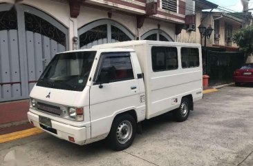 2013 Mitsubishi L300 fb dual aircn diesel manual for sale