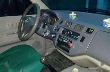 Toyota Revo 2003mdl manual Glx diesel for sale