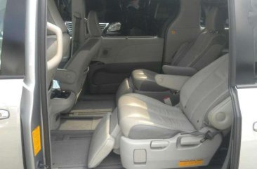 TOYOTA Sienna 2012 for sale 