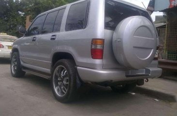 4X4 Manual Commercial Isuzu Trooper 2000 for sale