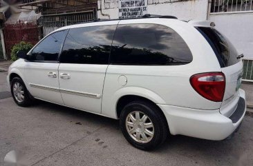 2006 Chrysler Town and Country for sale