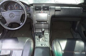 1997 Mercedes Benz E320 Automatic Automobilico SM City Bicutan for sale
