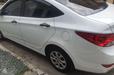 Hyundai Accent 2014 white manual (gasoline) 1.4 FOR SALE