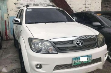 2009 TOYOTA FORTUNER GAS G AT trade in financing ok for sale