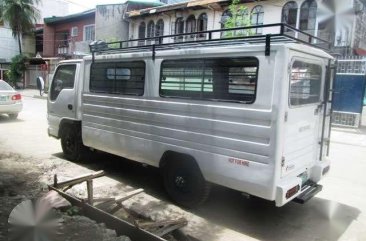 FOR SALE Isuzu Elf nhr sobida fb 4hf1 2011