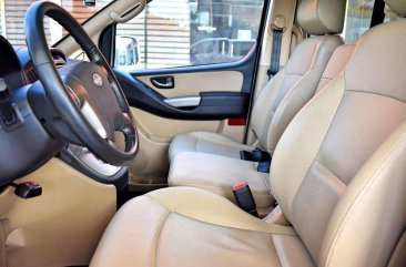 2016 Hyundai Starex AT Gold Top of the Line 1.348m Nego Batangas Area for sale